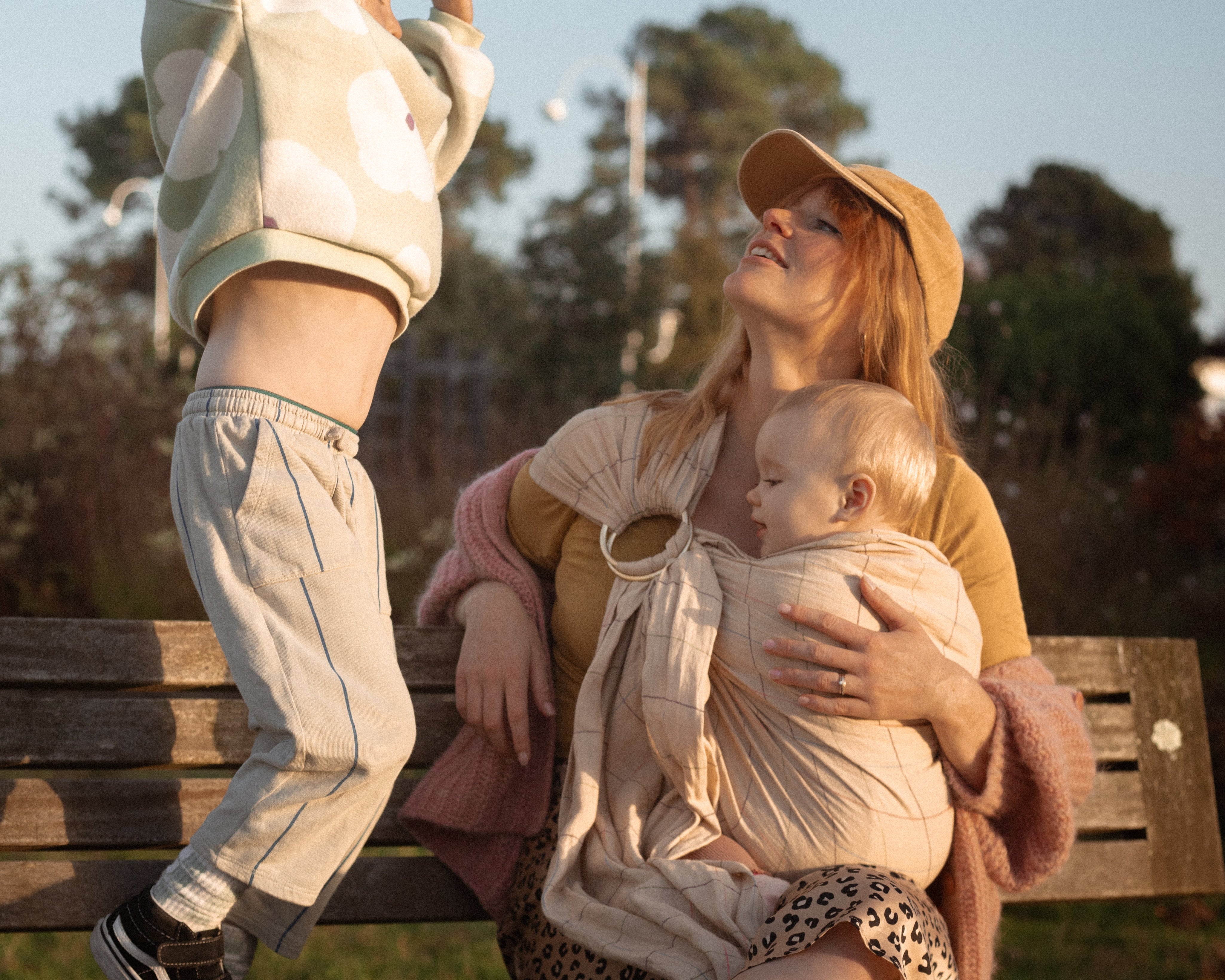 Lettre aux mères qui portent le monde - Bud & Blossom Slings