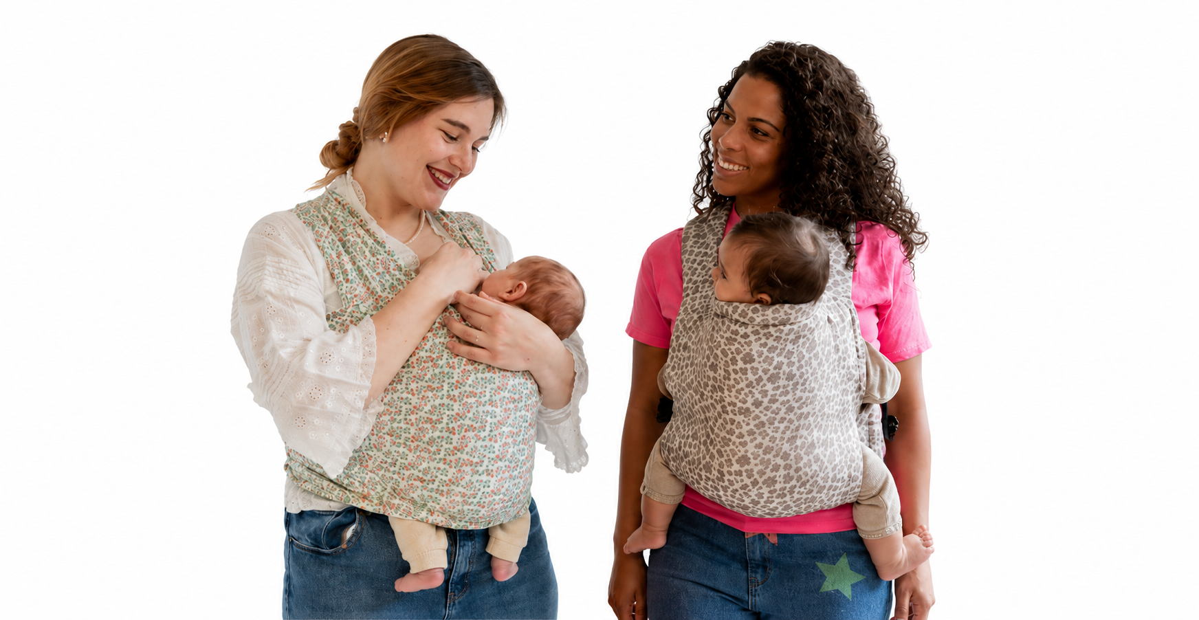 Deux mamans portant leur bébé en moyen de portage physiologique Bud & Blossom, avec une écharpe de portage Wrap fleurie et un porte-bébé Exquis à motif léopard.