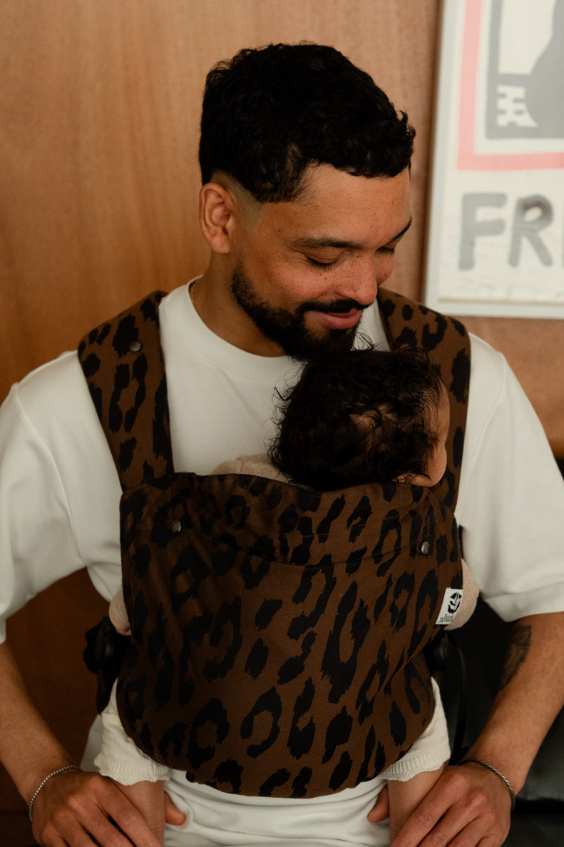 Porte-bébé naissance : simple à installer et 100% coton !