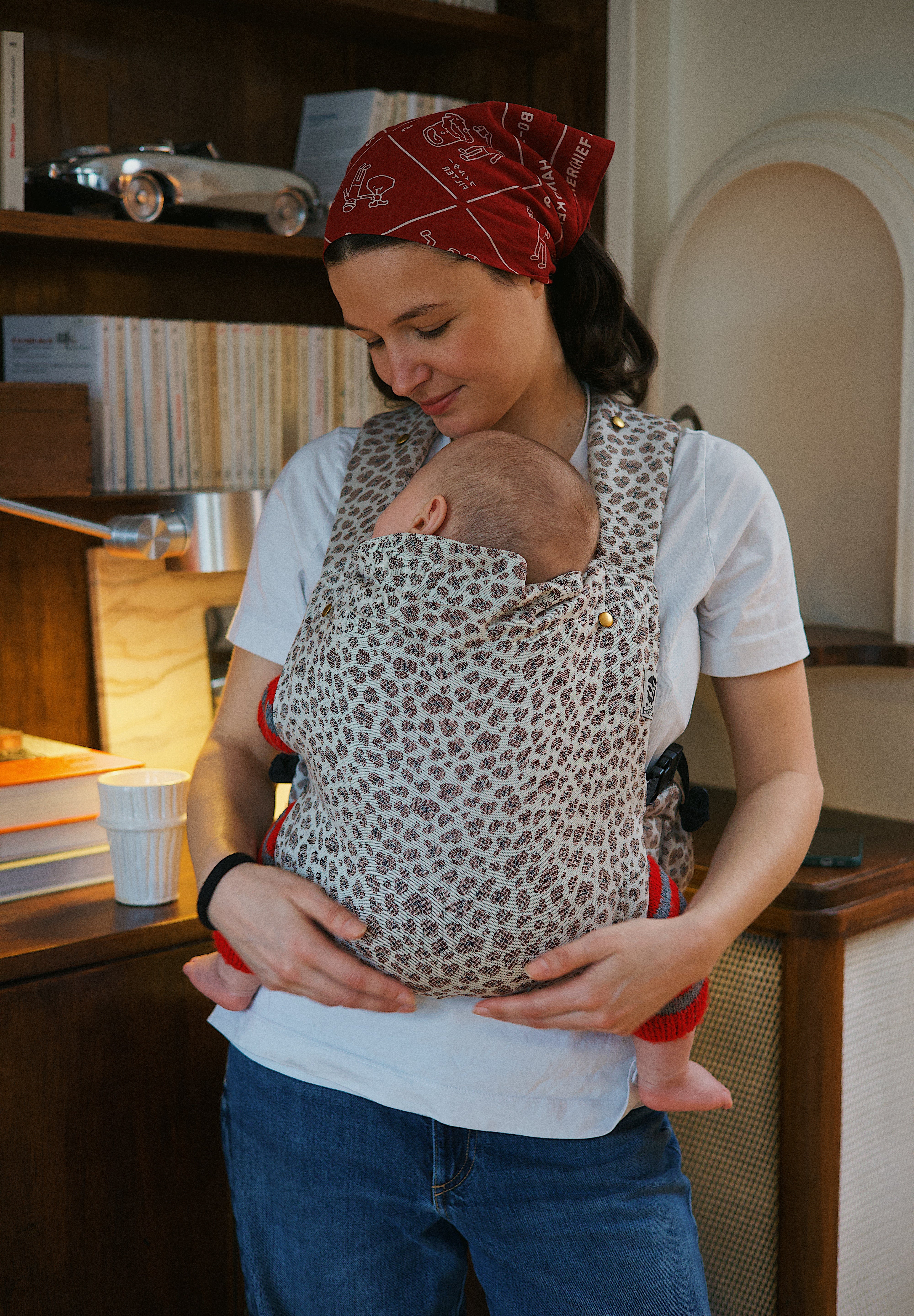 Exquisite Forest Baby Carrier 